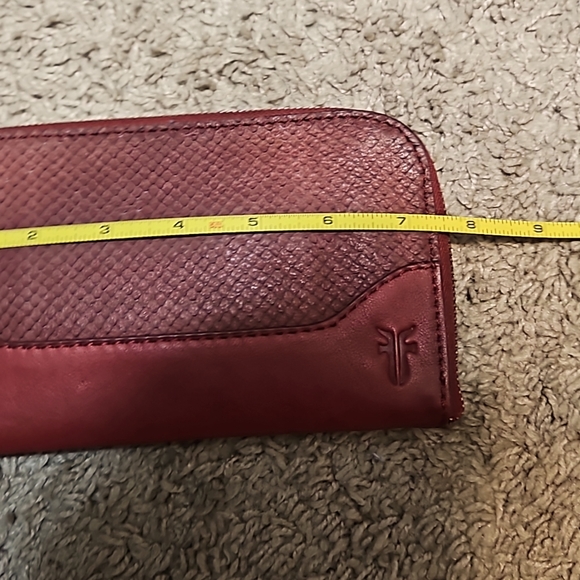 NWT Frye Leather Wristlet - Picture 10 of 10